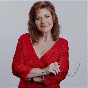 Meet your Posher, Chrissi